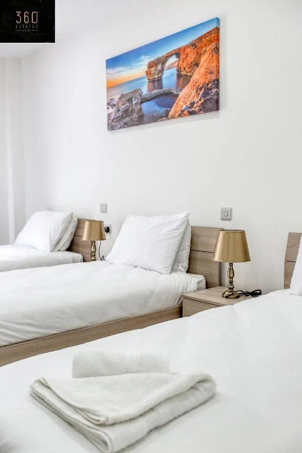Beautiful, Spacious Apt With Bbq & Private Terrace By 360 Estates St. Julian's